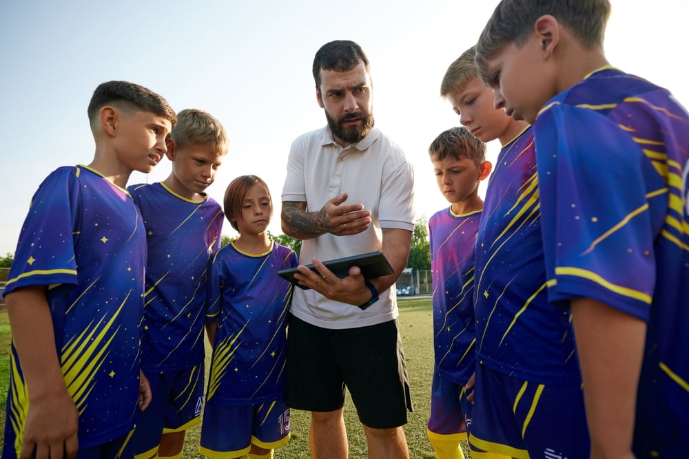 <h2>Elite Coaches Training <strong style="color: #e74f3d; font-weight:700;">Elite Athletes</strong></h2>
